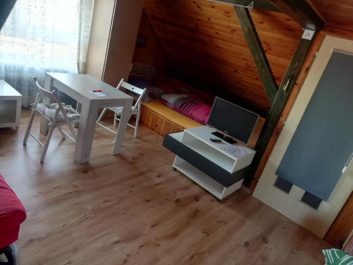 Suite Ohrada ปราก ภายนอก รูปภาพ